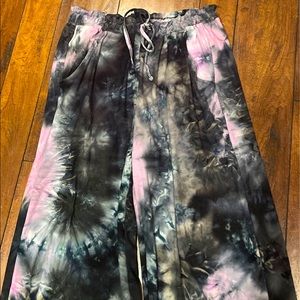 Women’s Tie Dye Pants Size Large Derek Heart Like New & Trendy;)